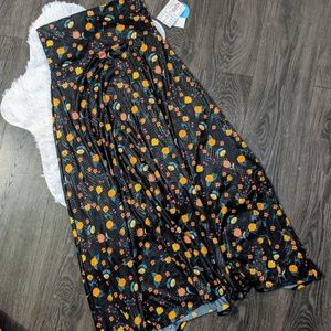 LuLaRoe Maxi Skirt, Small, Floral with texture, S